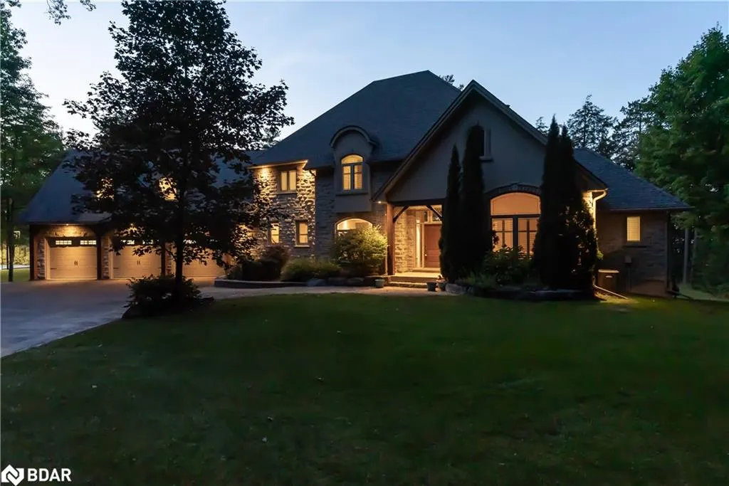 1220 Shoreview Drive