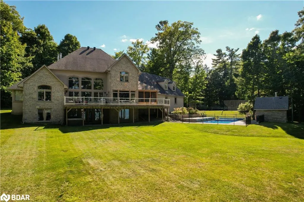 1220 Shoreview Drive