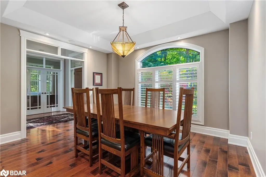 1220 Shoreview Drive