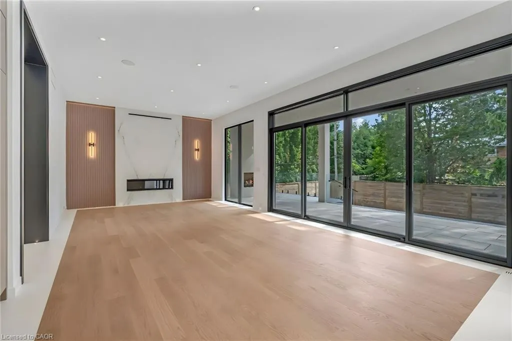 114 Tracina Drive