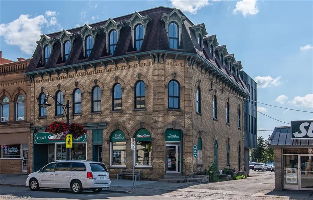 75 Huron Street, #304 - STUDIO