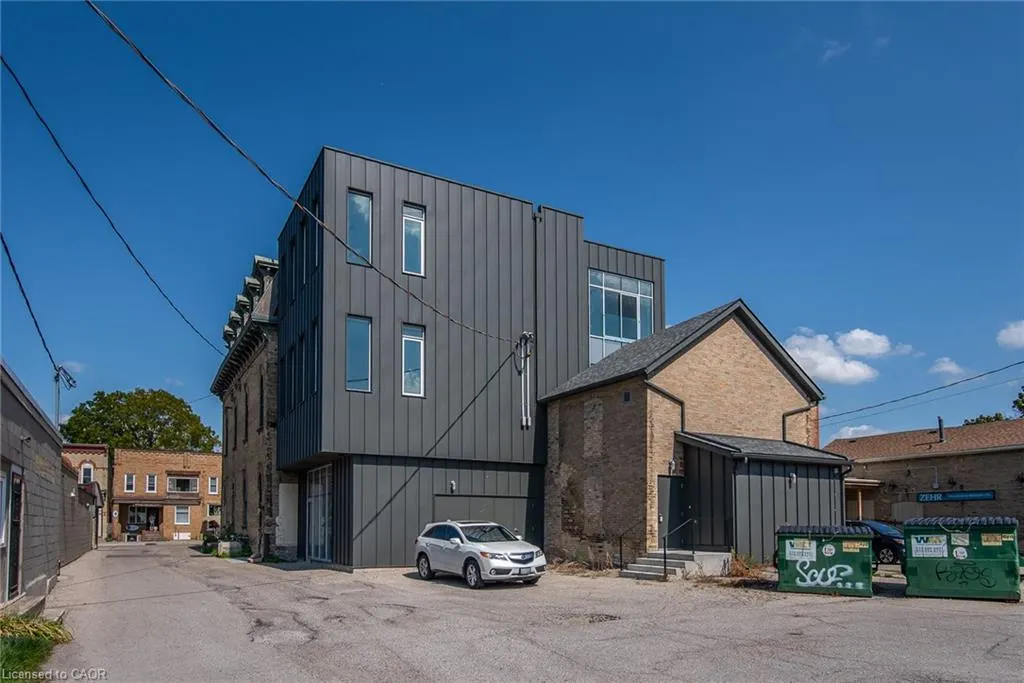 75 Huron Street, #304 - STUDIO