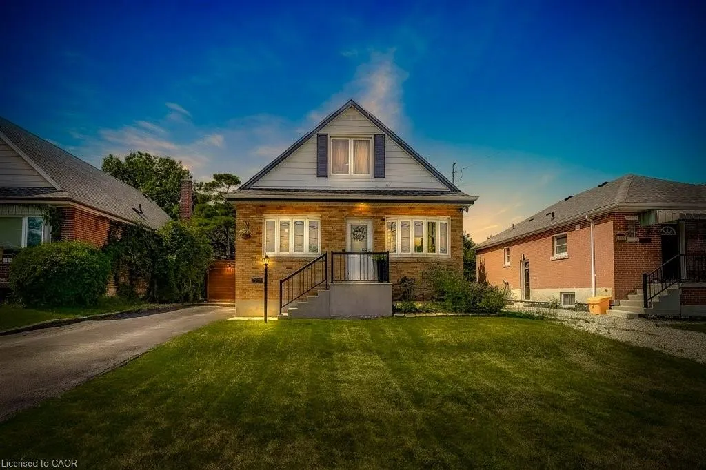662 Upper Sherman Avenue