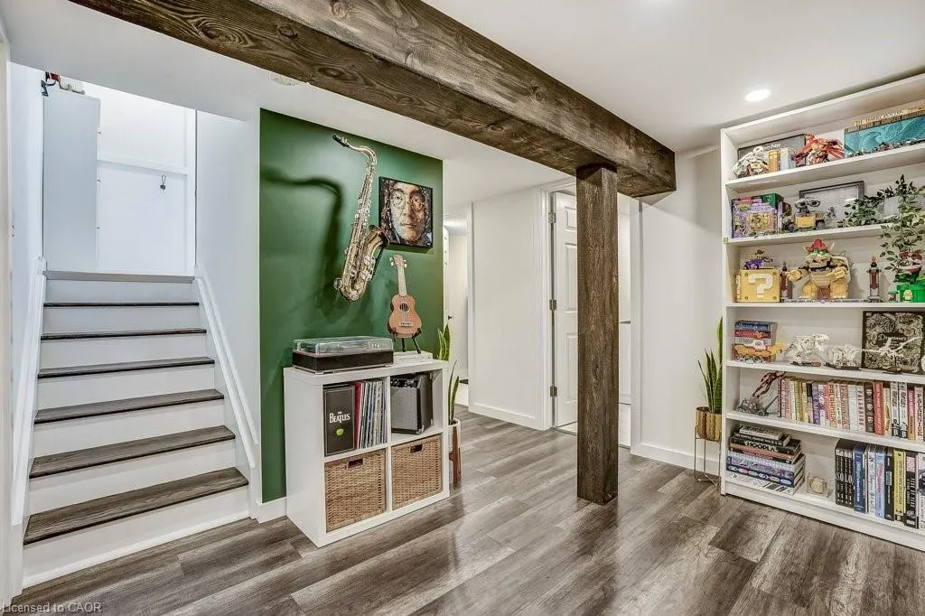 662 Upper Sherman Avenue