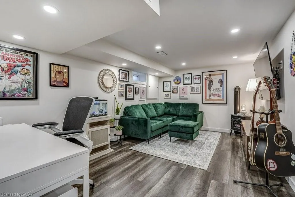 662 Upper Sherman Avenue