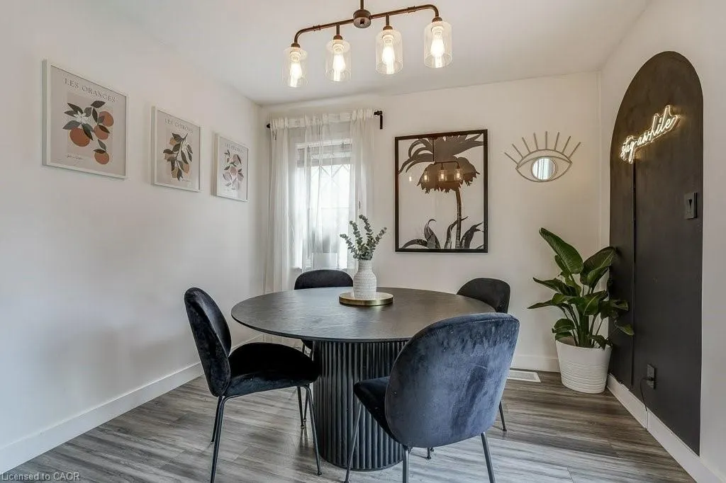 662 Upper Sherman Avenue