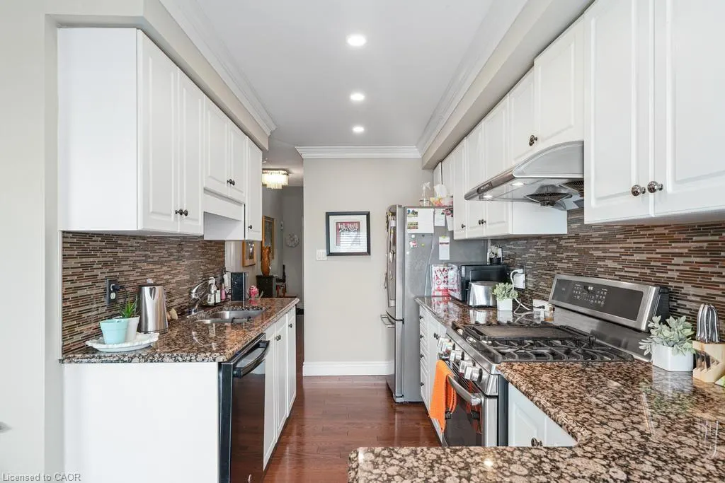 104 Frances Avenue, #5