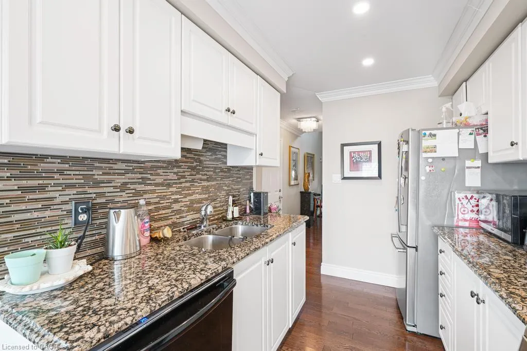 104 Frances Avenue, #5