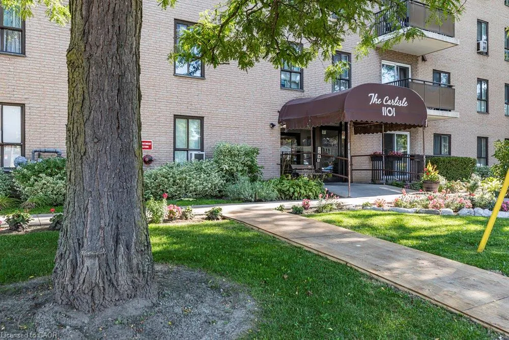 1101 Pharmacy Avenue W, #503