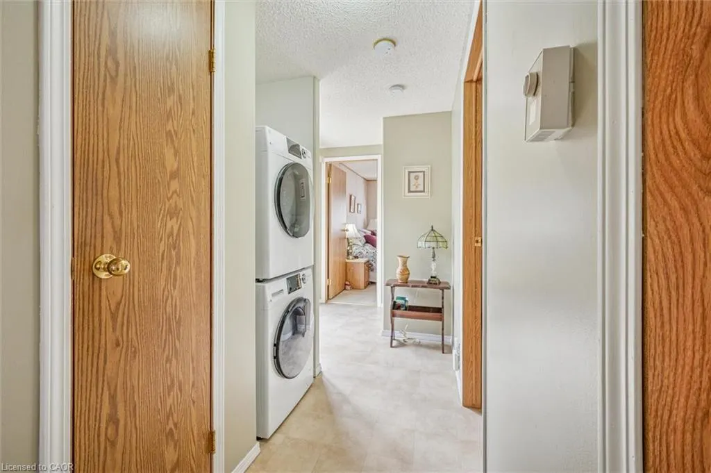 72 Ash Avenue Pvt Avenue