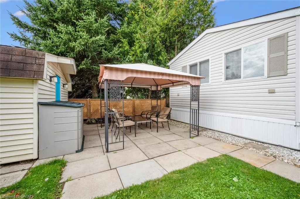 72 Ash Avenue Pvt Avenue