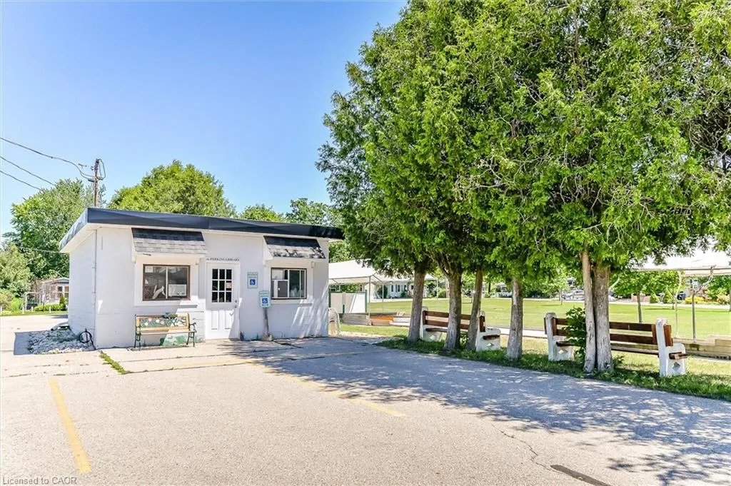 72 Ash Avenue Pvt Avenue