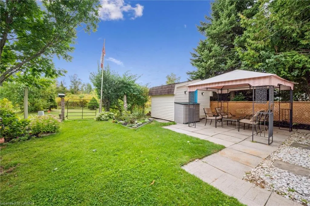 72 Ash Avenue Pvt Avenue