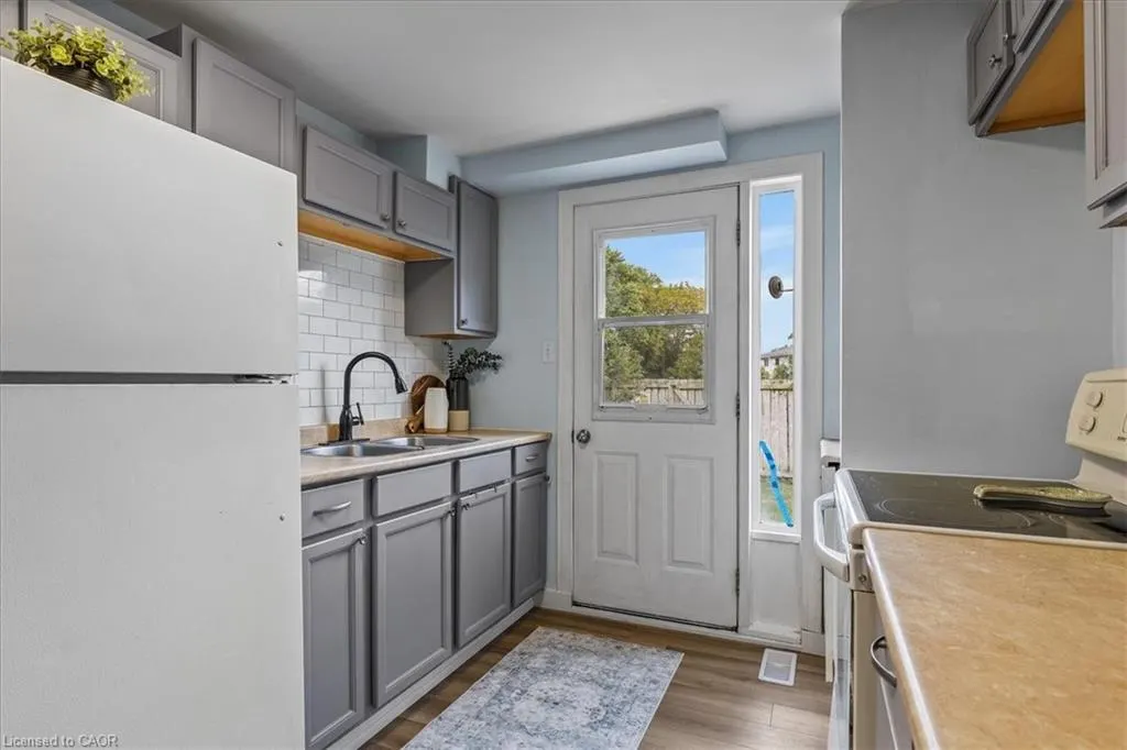 331 Preston Parkway