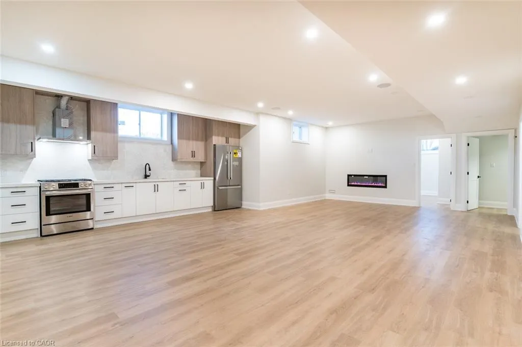 256 Mountain Road
