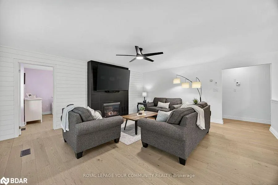 135 Huron Woods Drive
