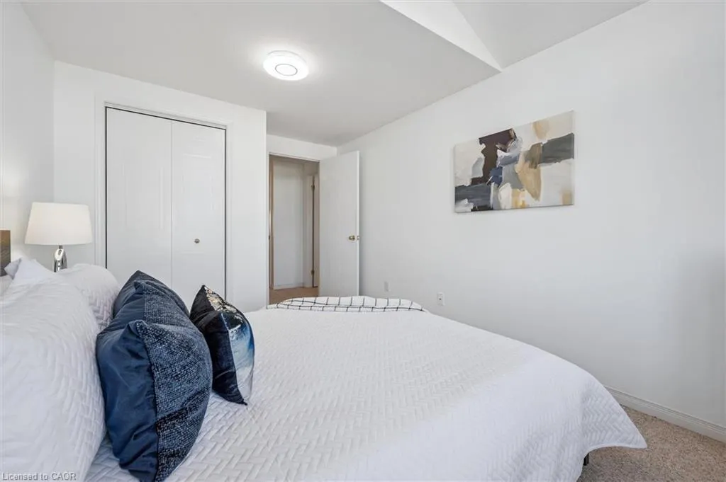 26 Hasler Crescent