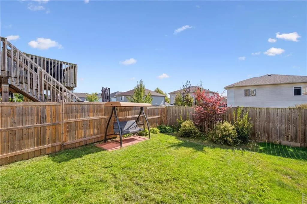 26 Hasler Crescent
