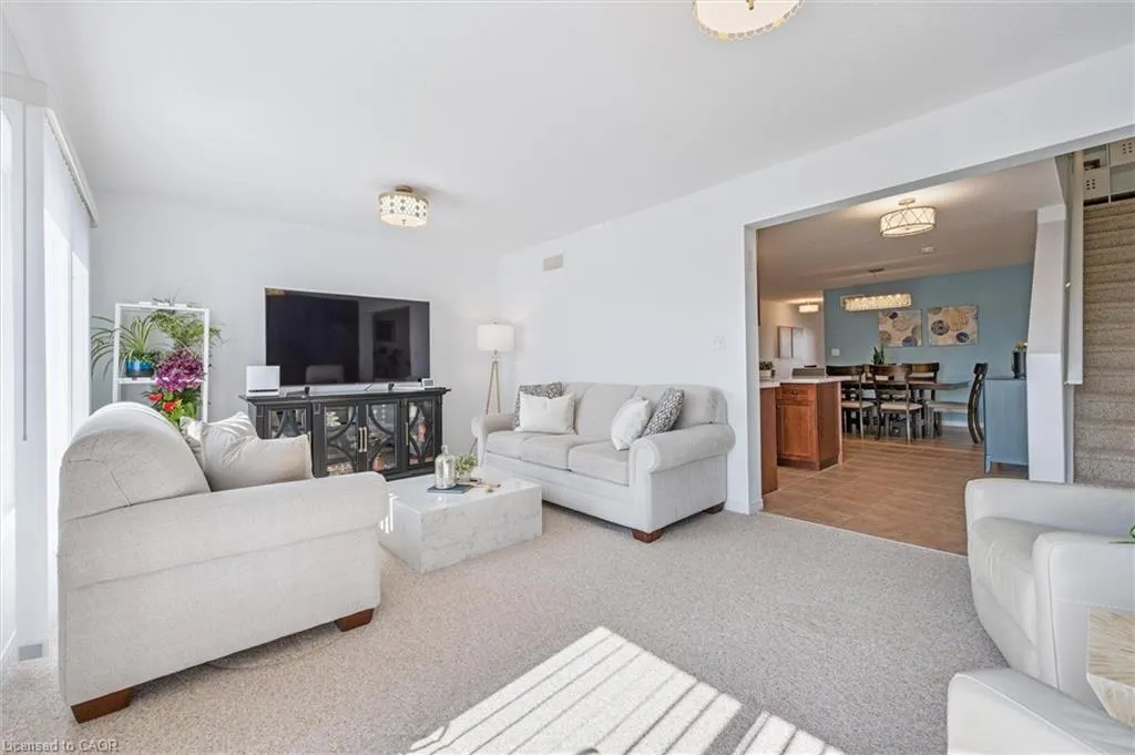 26 Hasler Crescent