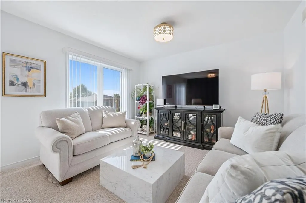 26 Hasler Crescent
