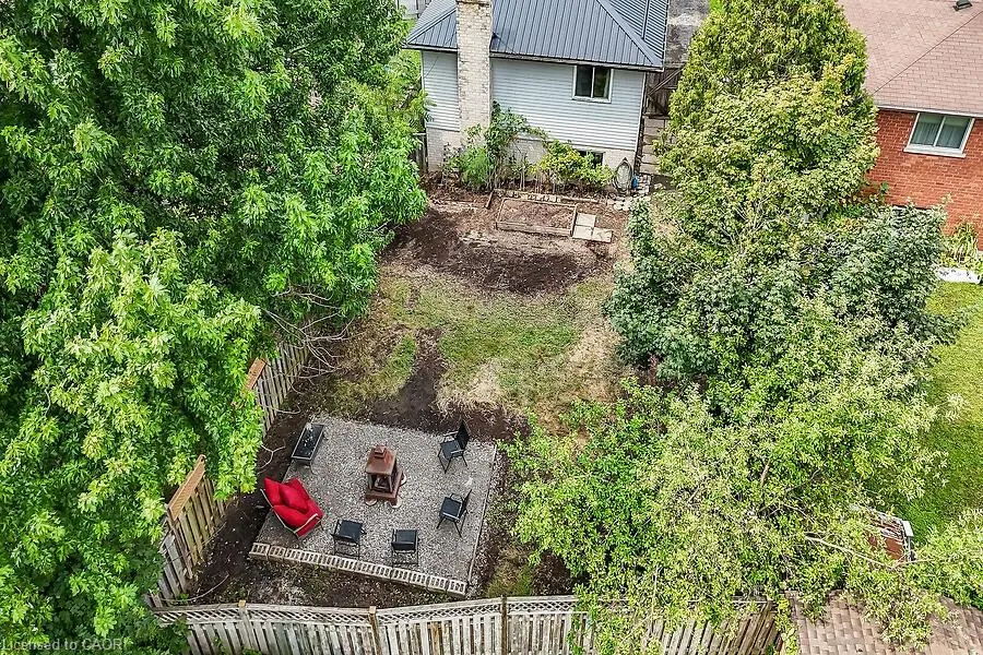 44 Ravine Crescent