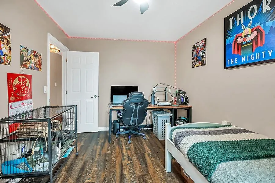 44 Ravine Crescent