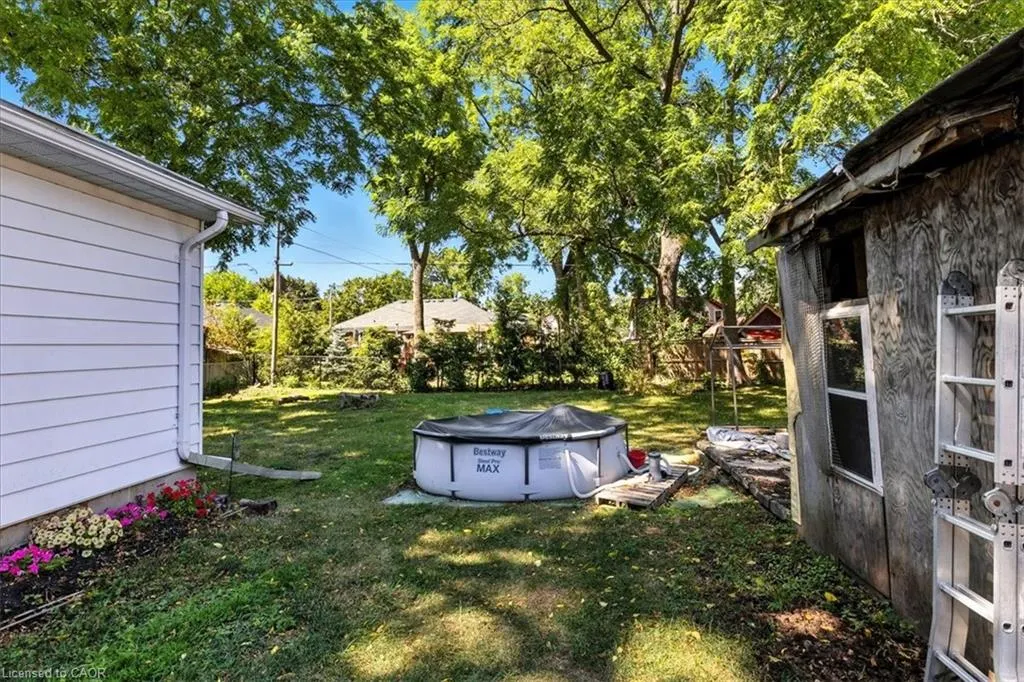 92 Francis Street