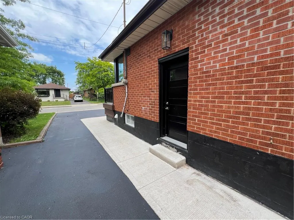 142 South Bend Road E