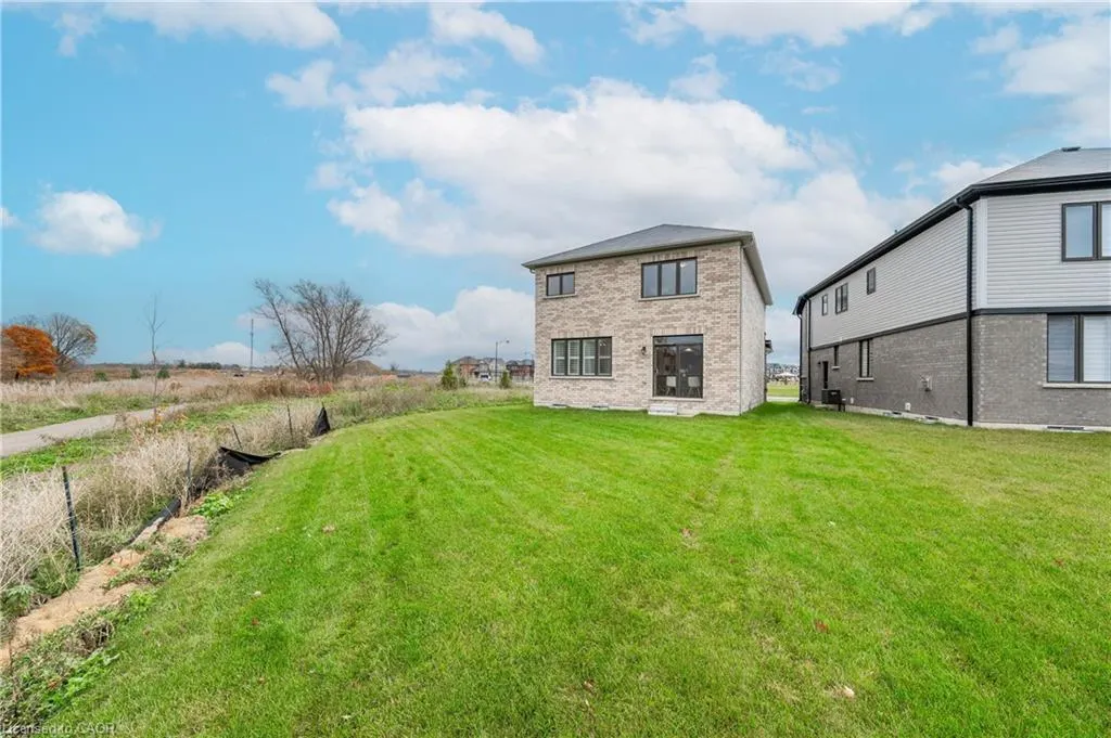 116 Whithorn Crescent