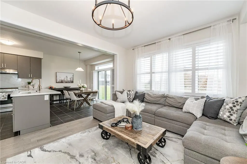 116 Whithorn Crescent