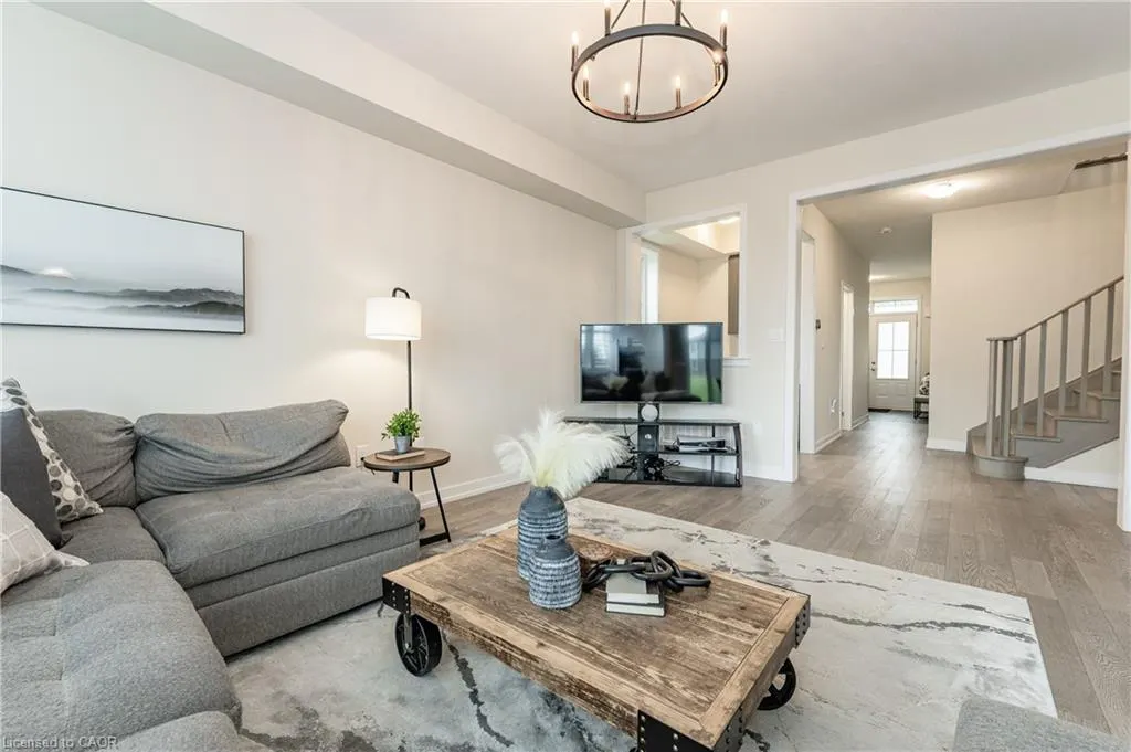 116 Whithorn Crescent
