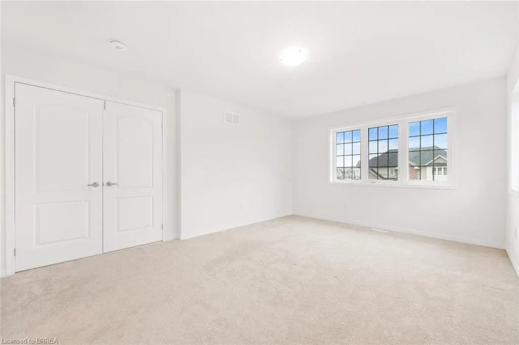 8 Tate Street