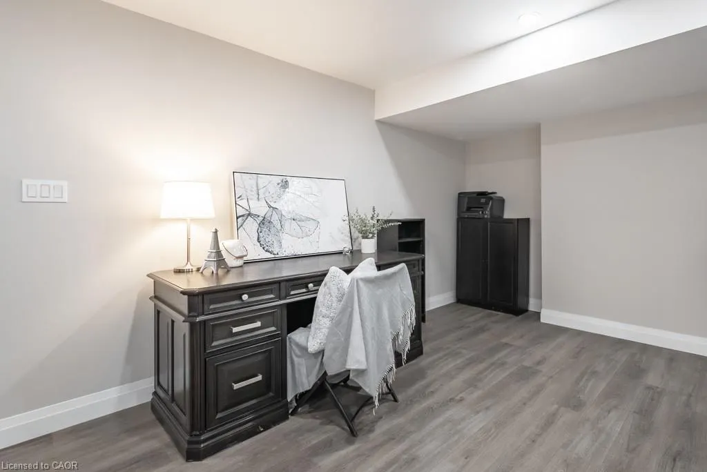 234 Burford-Delhi Townline Road