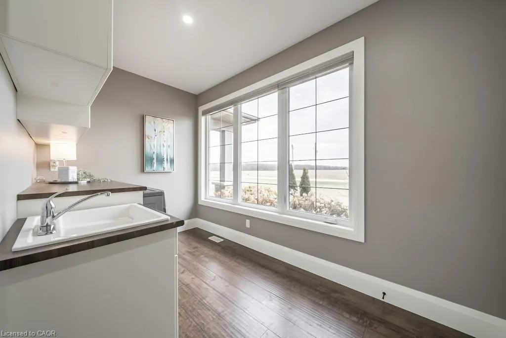 234 Burford-Delhi Townline Road
