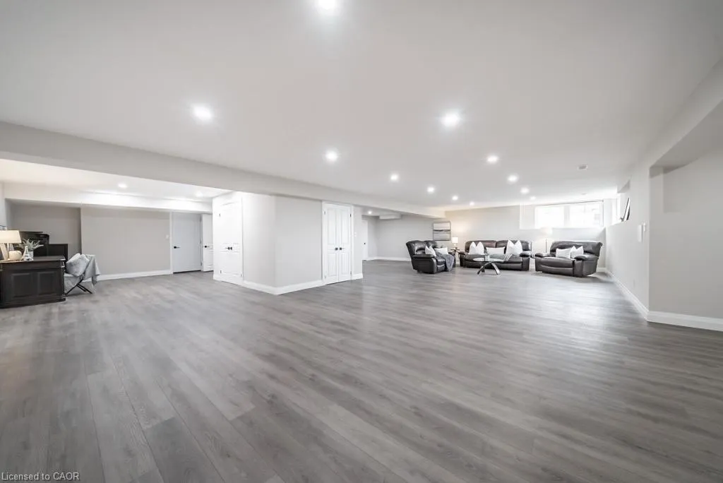 234 Burford-Delhi Townline Road