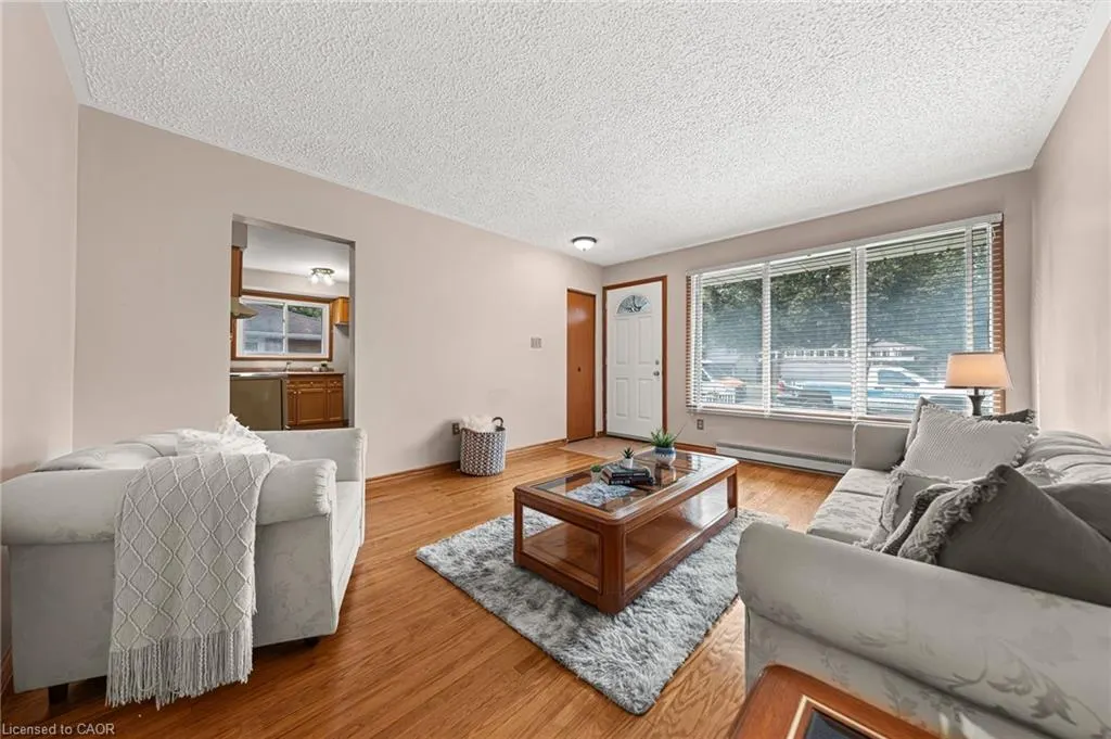 55 Lauris Avenue