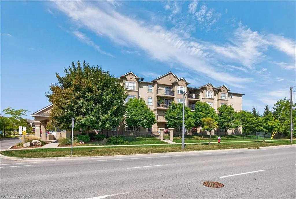2055 Appleby Line, #402