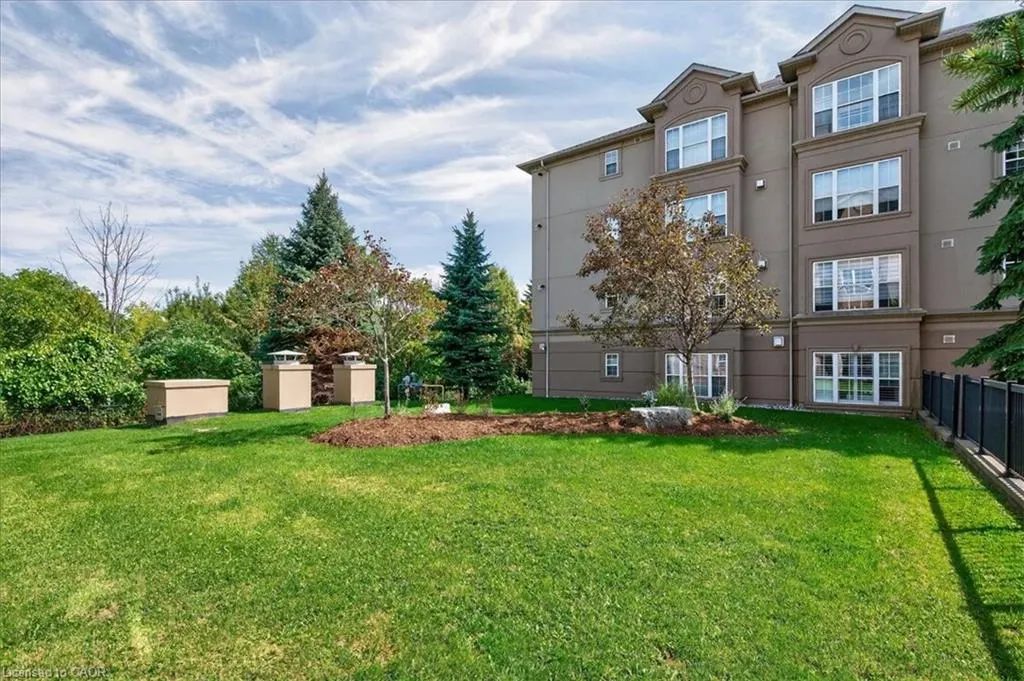 2055 Appleby Line, #402