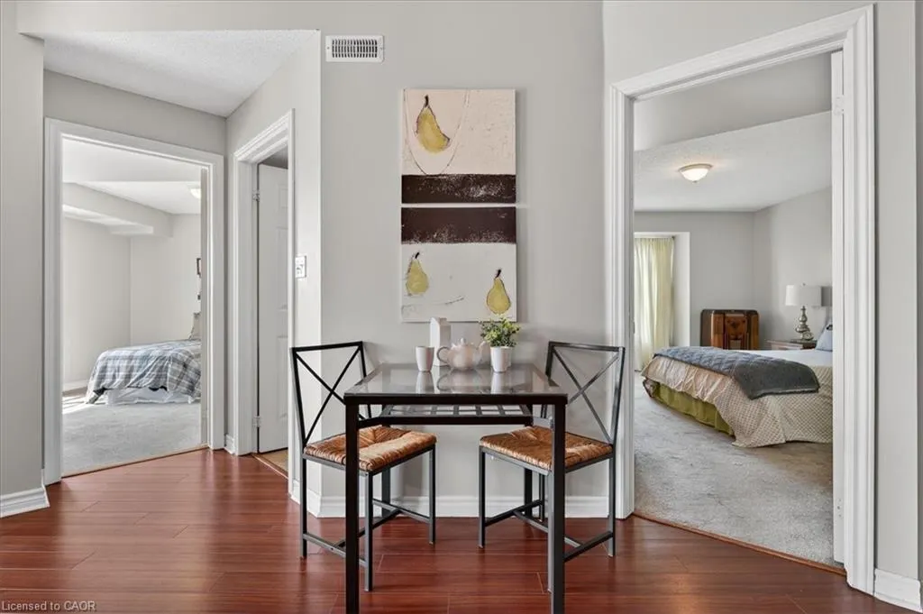 2055 Appleby Line, #402
