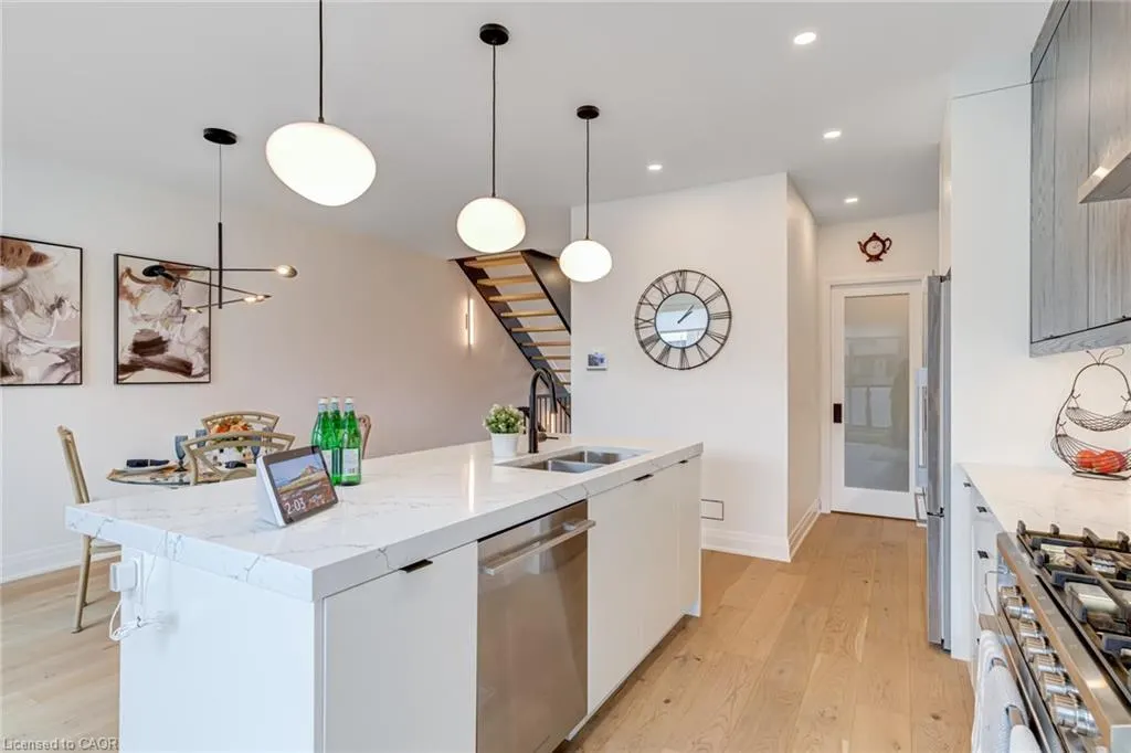 151C Port Robinson Road
