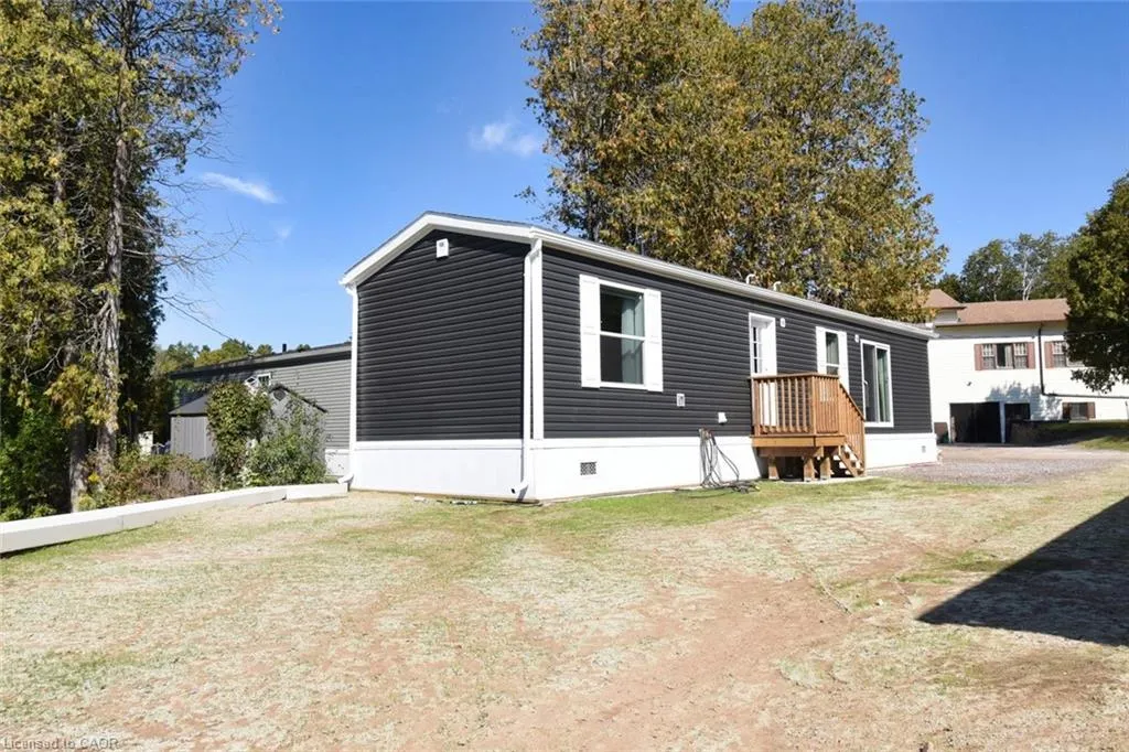 1085 Concession 10 Road W, #25