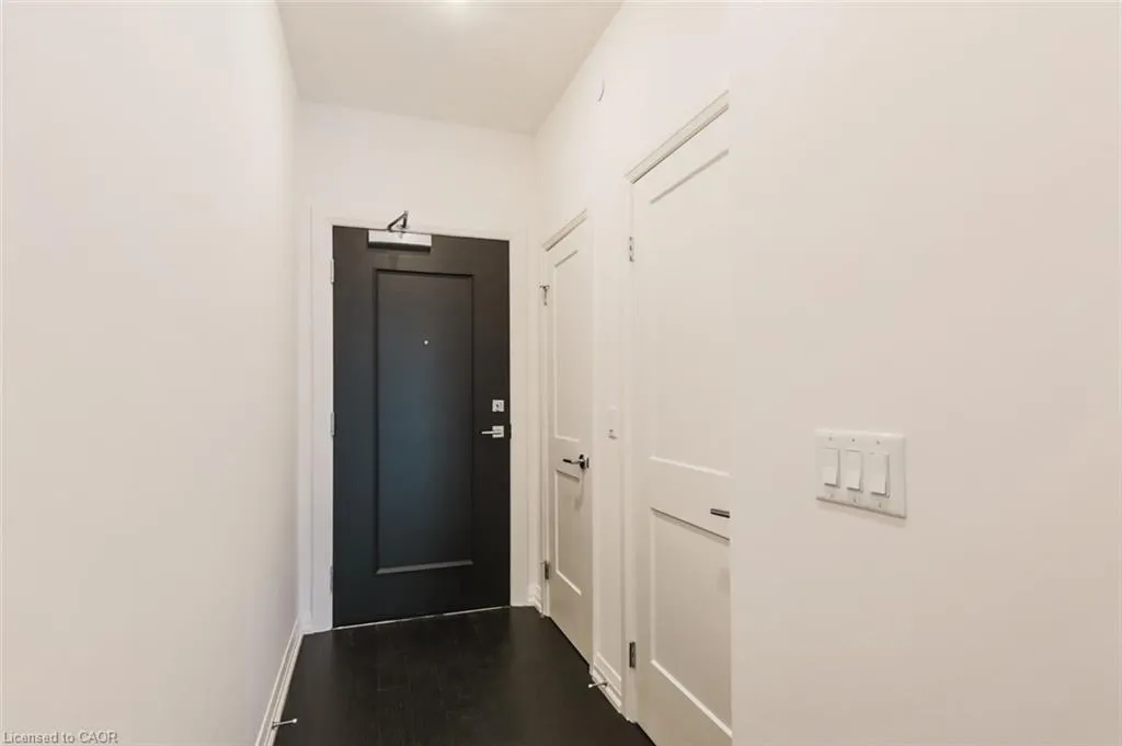 155 Caroline Street S, #1003