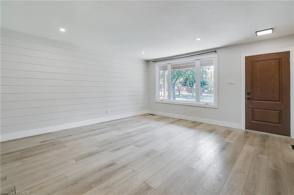 88 Oak Street