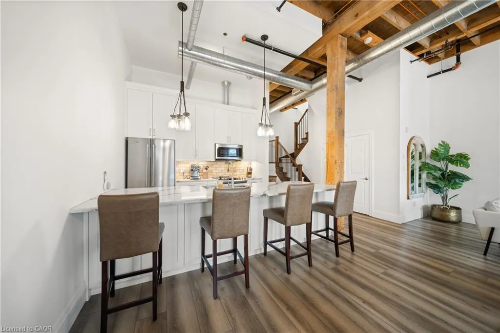 25 Concession Street, #215