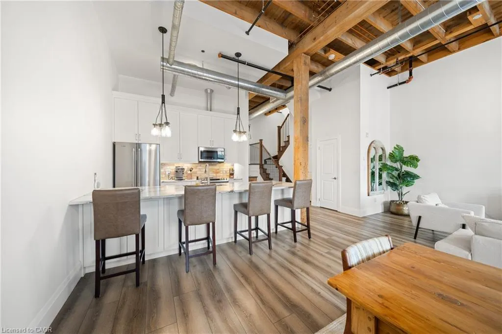 25 Concession Street, #215