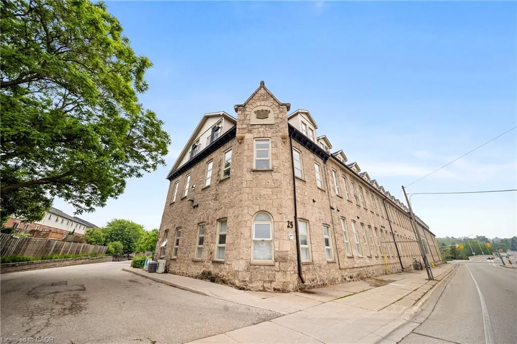 25 Concession Street, #215