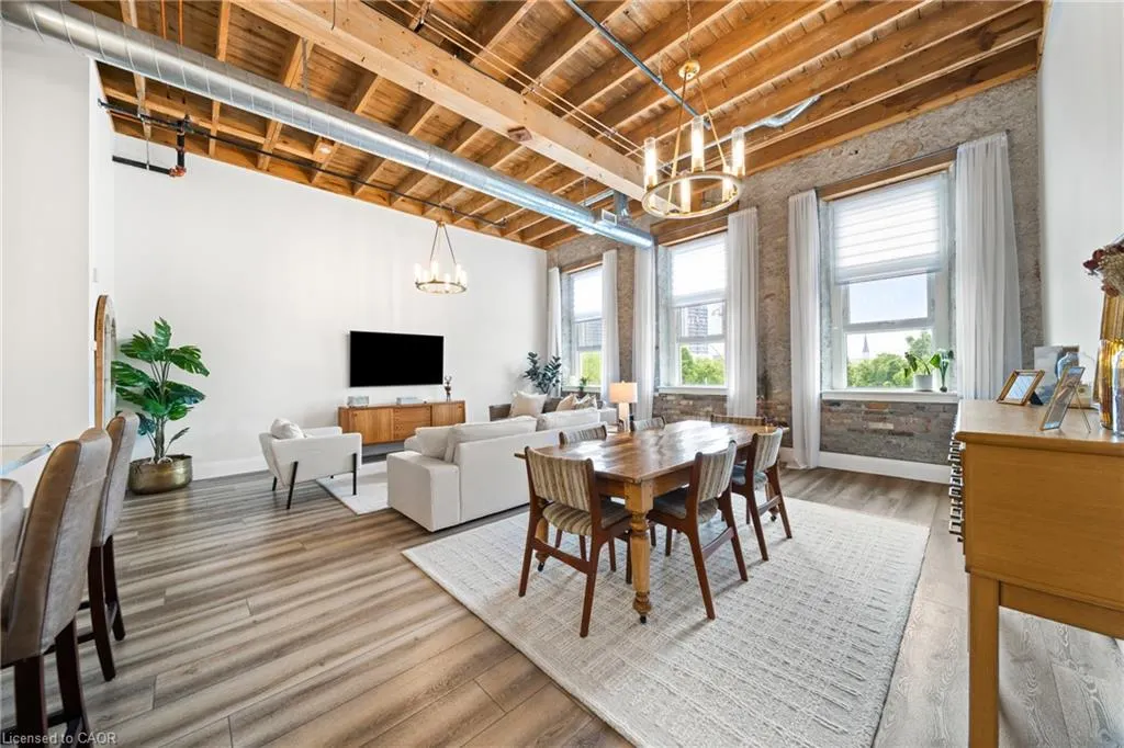 25 Concession Street, #215