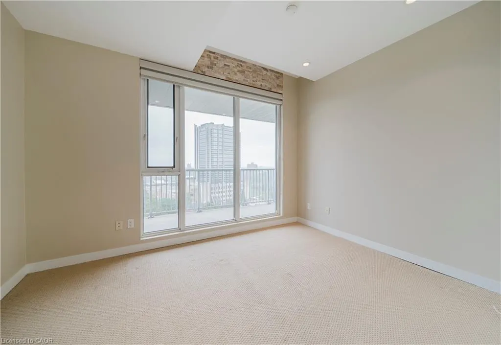 191 King Street S, #1306