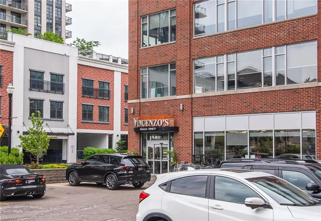 191 King Street S, #1306