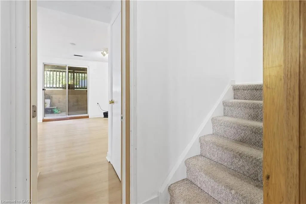 79 Adis Avenue
